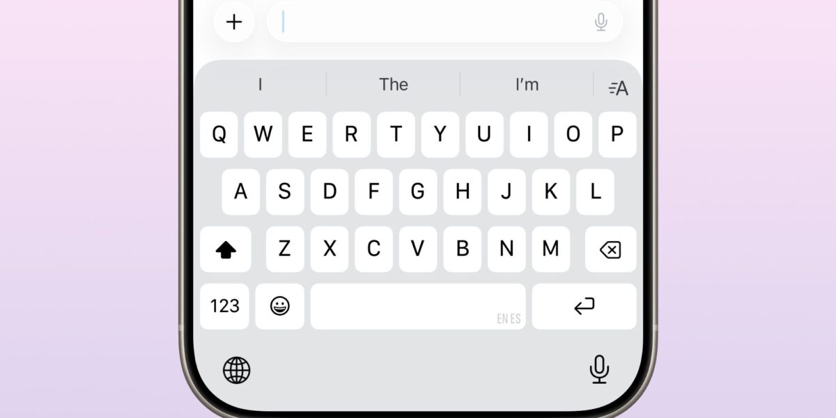 Imagem de teclado do iPhone com o iOS 26.4